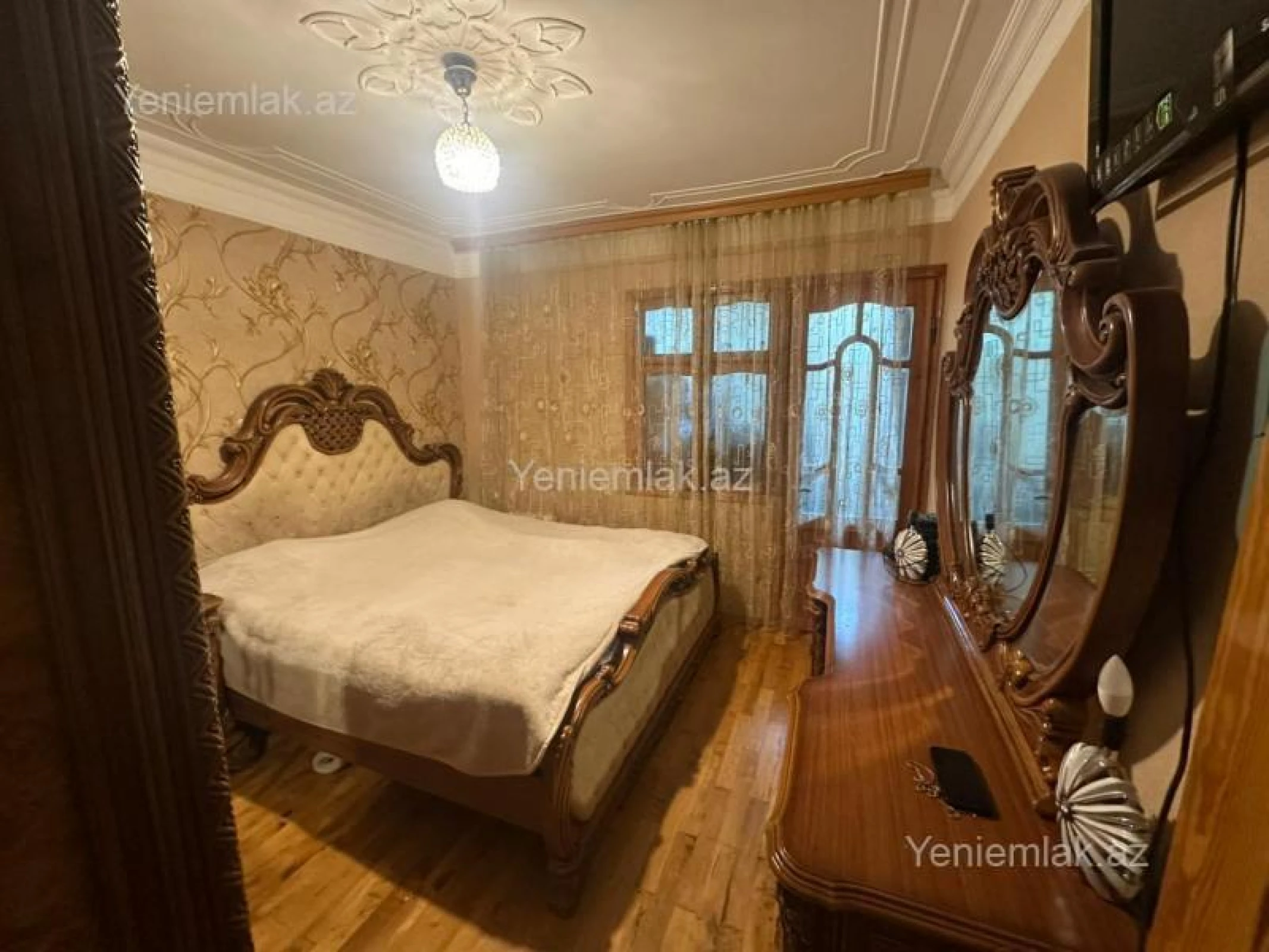 Satılır 3 otaqlı köhnə tikili 65 m²