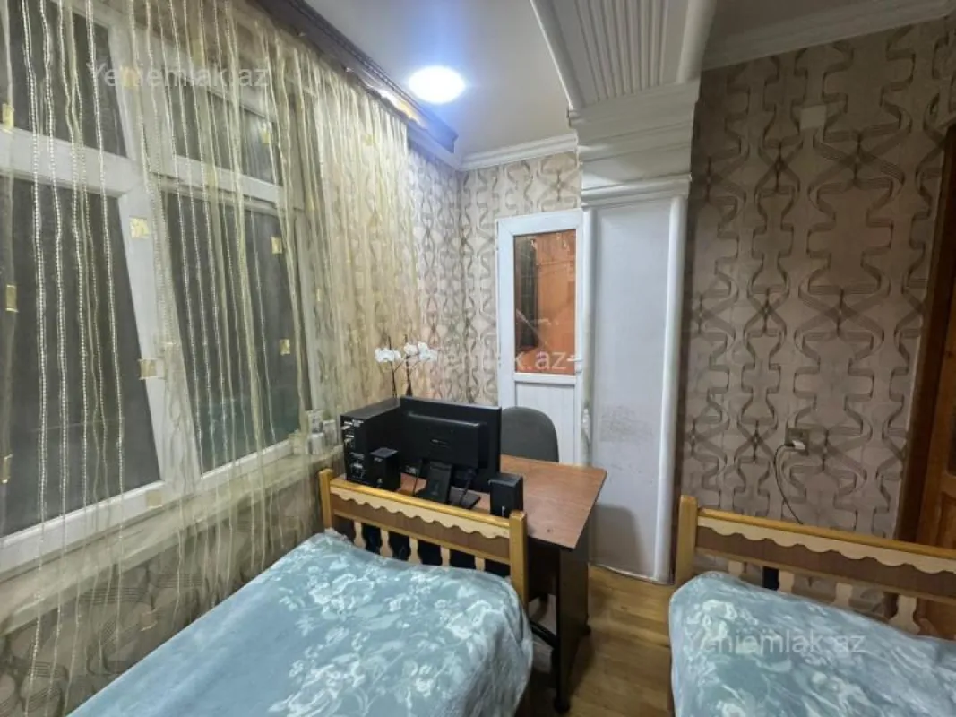Satılır 3 otaqlı köhnə tikili 65 m²