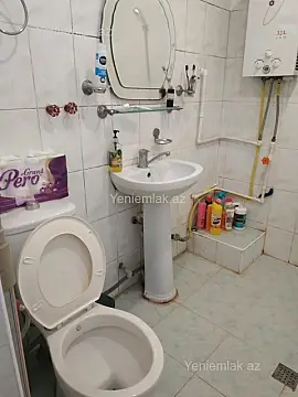 Satılır 2 otaqlı köhnə tikili 35 m²