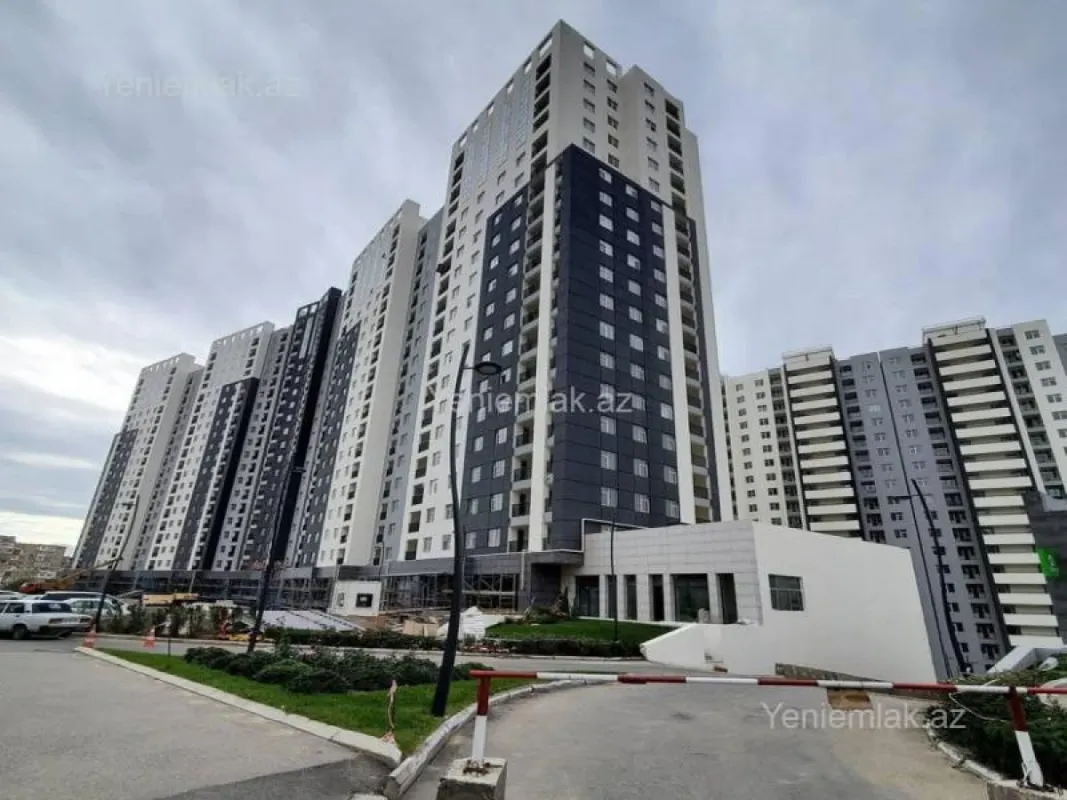 Satılır 3 otaqlı yeni tikili 78 m²