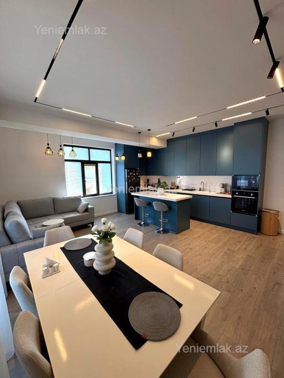 Satılır 3 otaqlı yeni tikili 98 m²