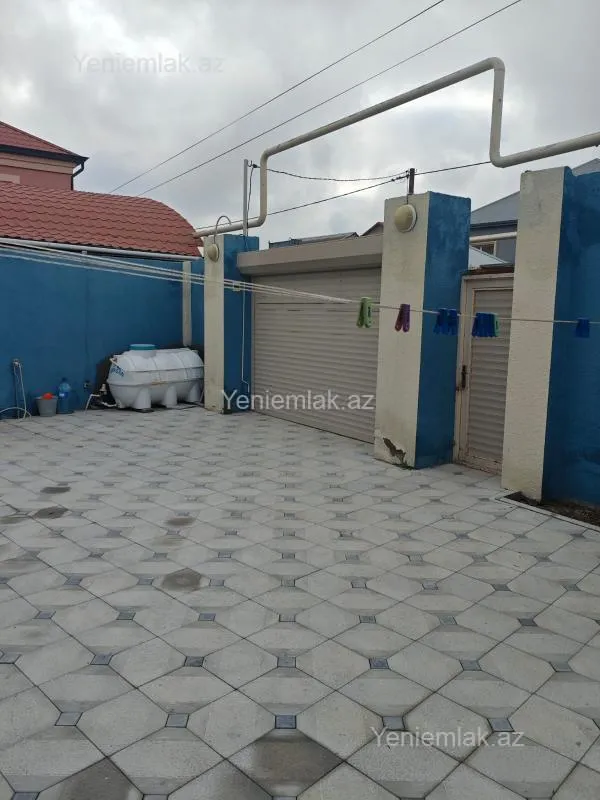 Satılır 4 otaqlı həyət evi 120 m²