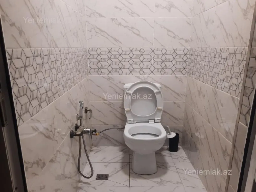 Satılır 4 otaqlı həyət evi 120 m²
