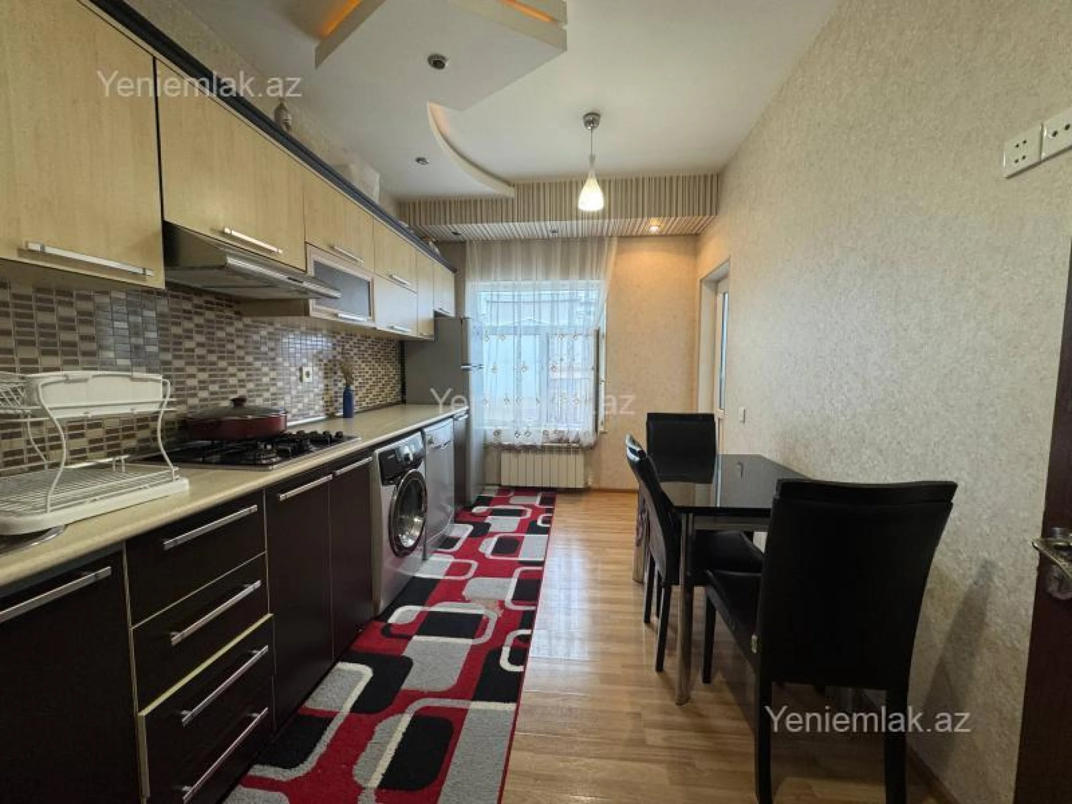 Satılır 3 otaqlı yeni tikili 75 m²