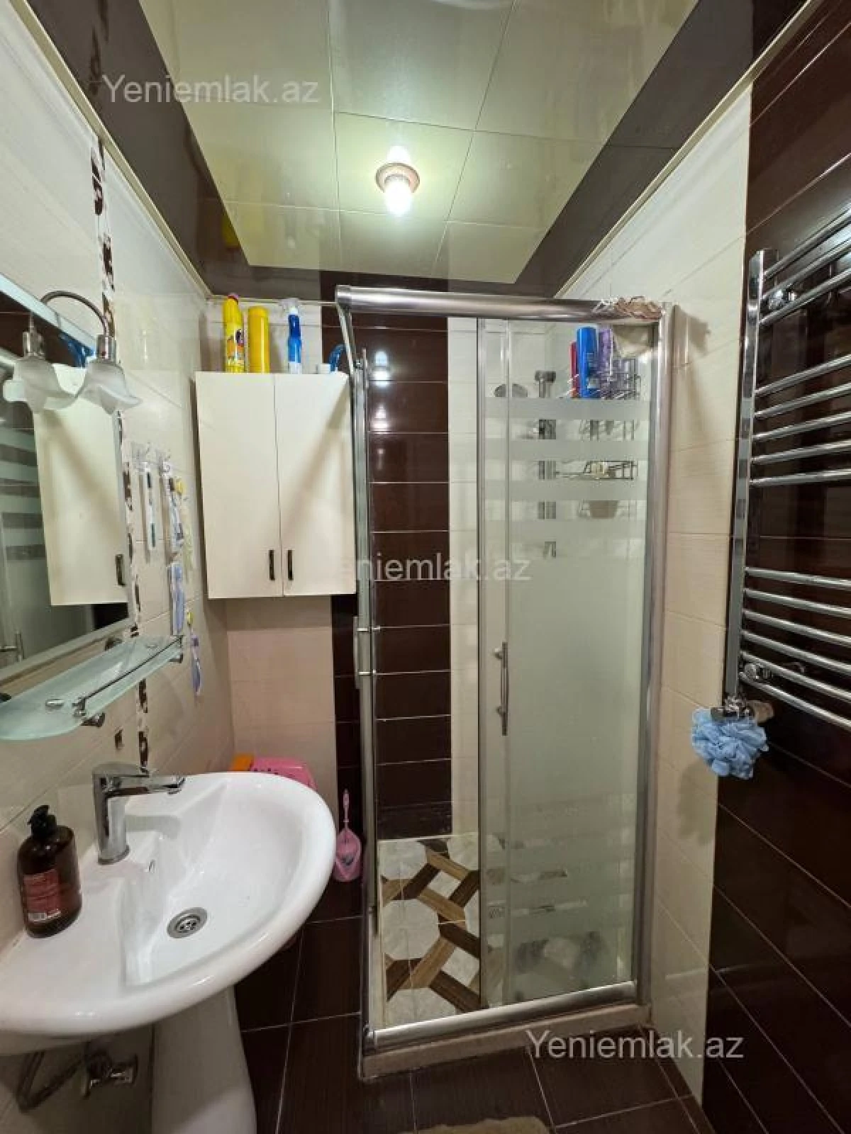 Satılır 3 otaqlı yeni tikili 75 m²