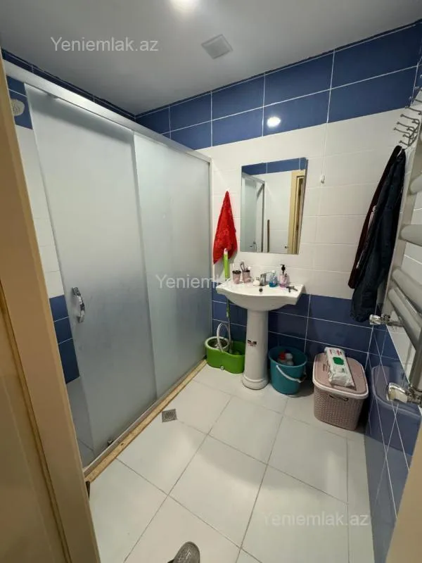 Satılır 2 otaqlı yeni tikili 75 m²