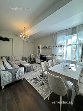Satılır 2 otaqlı yeni tikili 75 m²