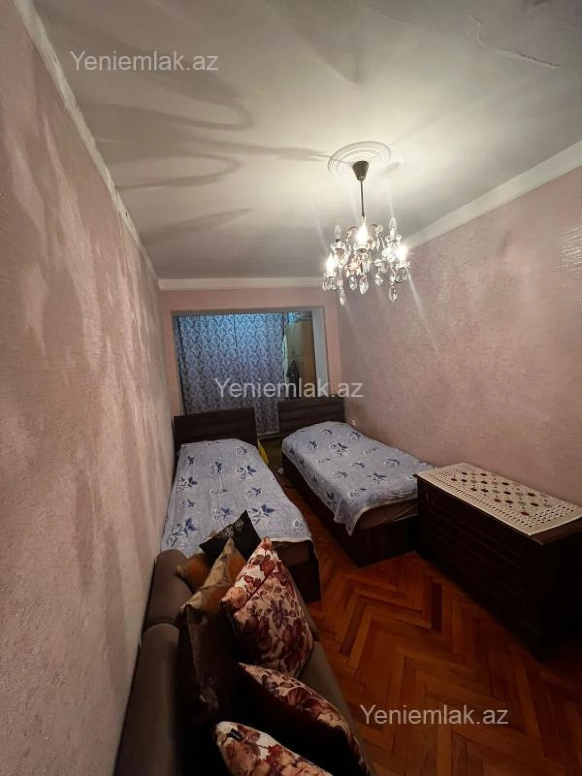 Satılır 3 otaqlı köhnə tikili 100 m²