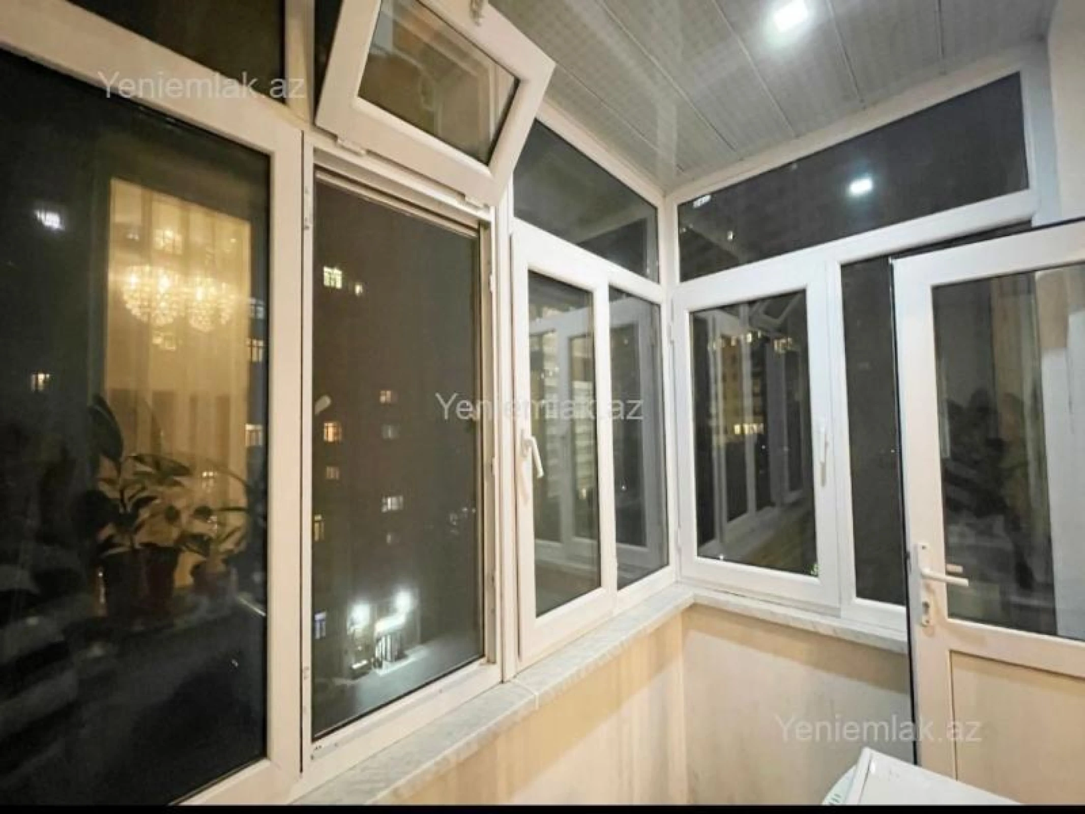 Satılır 2 otaqlı köhnə tikili 50 m²