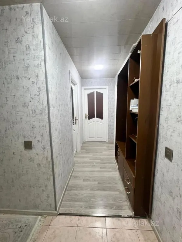 Satılır 3 otaqlı köhnə tikili 72 m²