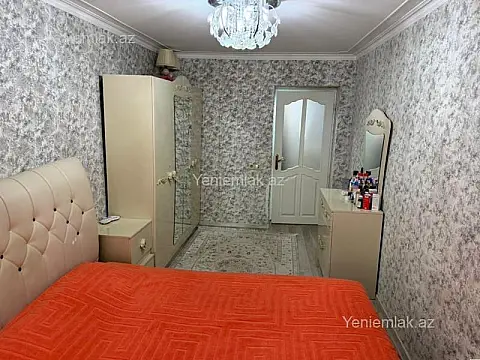 Satılır 3 otaqlı köhnə tikili 72 m²