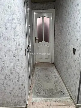Satılır 3 otaqlı köhnə tikili 72 m²