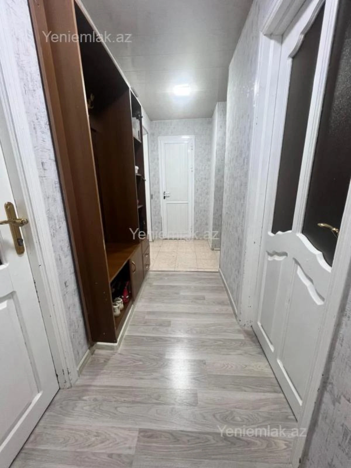 Satılır 3 otaqlı köhnə tikili 72 m²