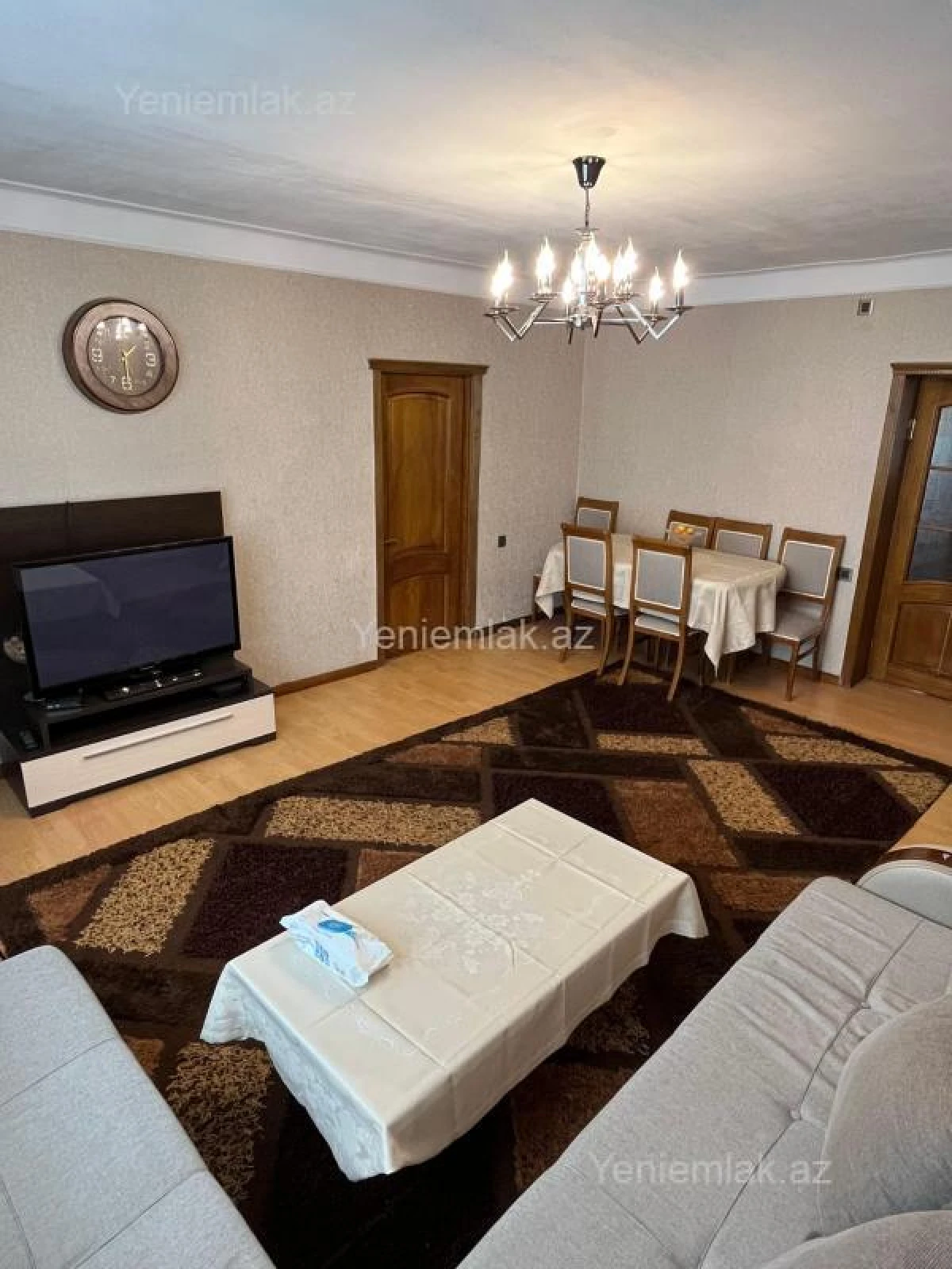 Satılır 4 otaqlı köhnə tikili 90 m²