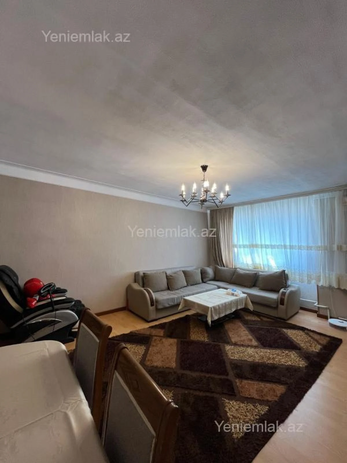 Satılır 4 otaqlı köhnə tikili 90 m²