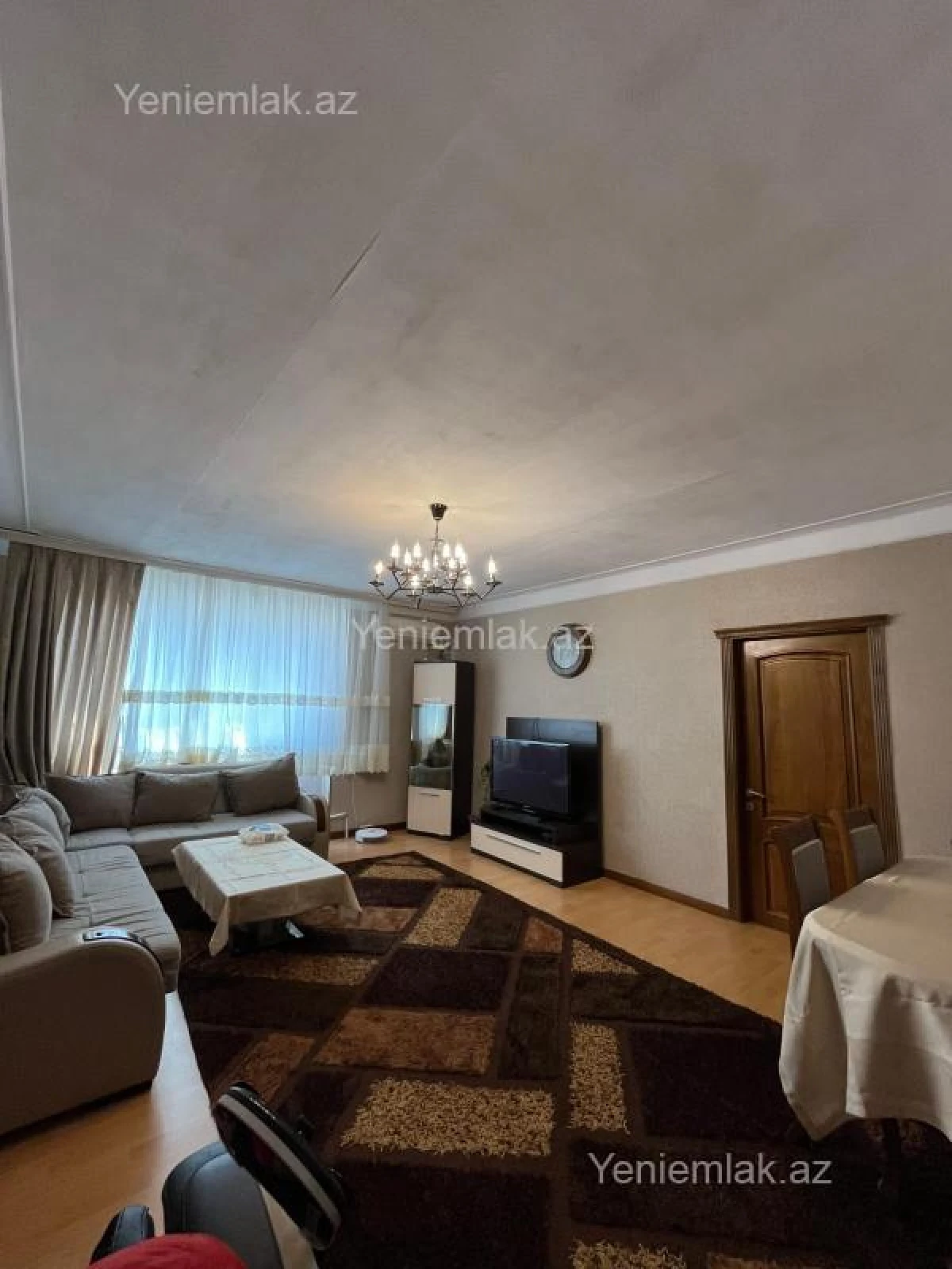 Satılır 4 otaqlı köhnə tikili 90 m²