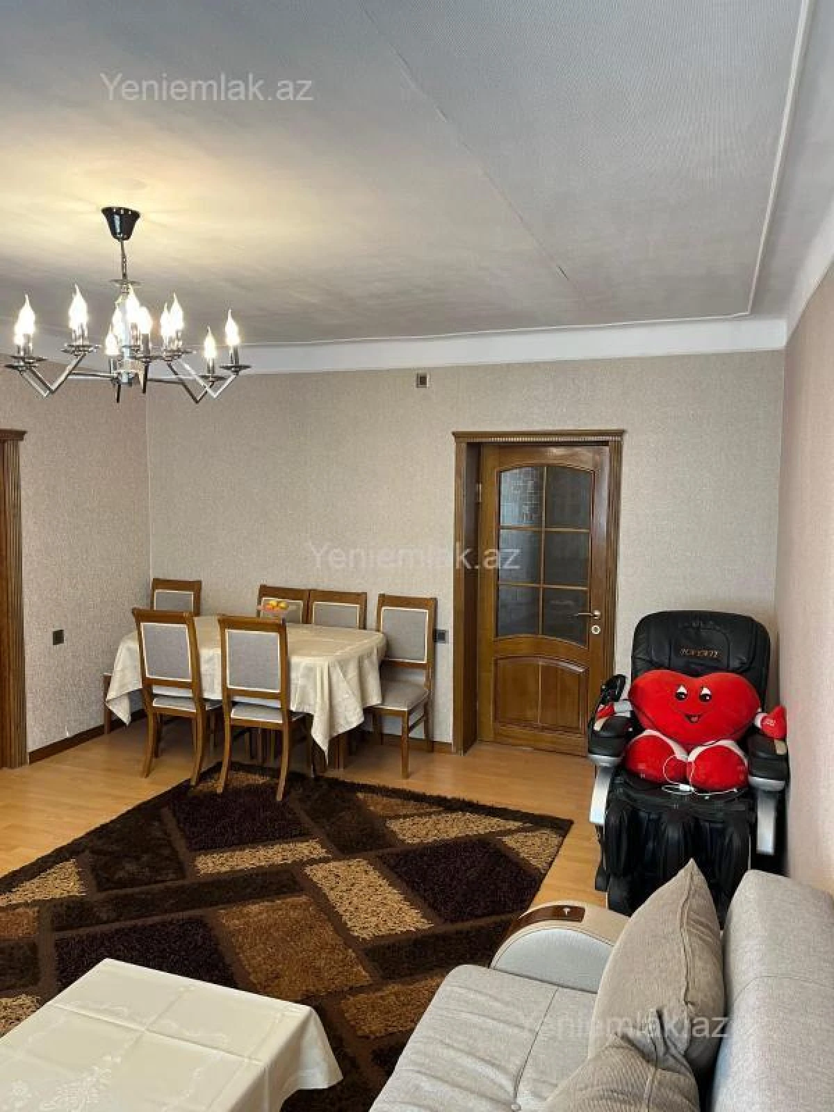 Satılır 4 otaqlı köhnə tikili 90 m²