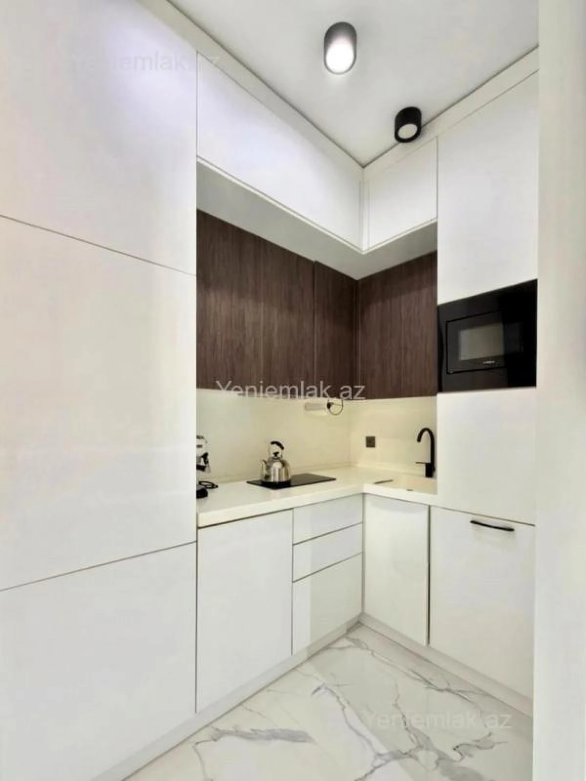 Satılır 3 otaqlı yeni tikili 74 m²