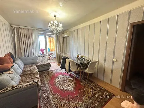 Satılır 2 otaqlı köhnə tikili 40 m²