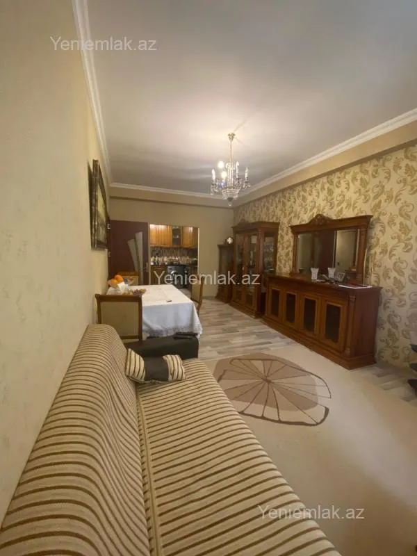 Satılır 3 otaqlı yeni tikili 89 m²