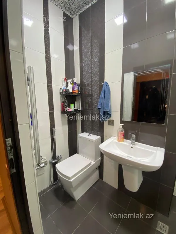 Satılır 3 otaqlı yeni tikili 89 m²