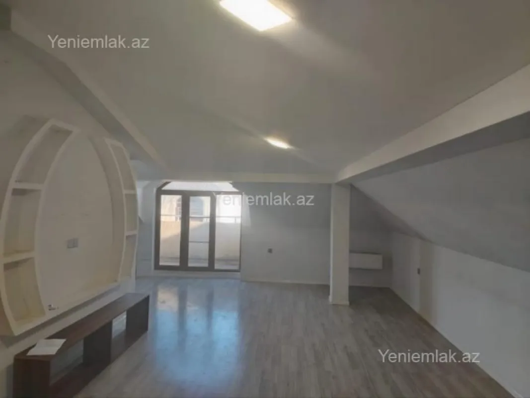 Satılır 2 otaqlı yeni tikili 70 m²