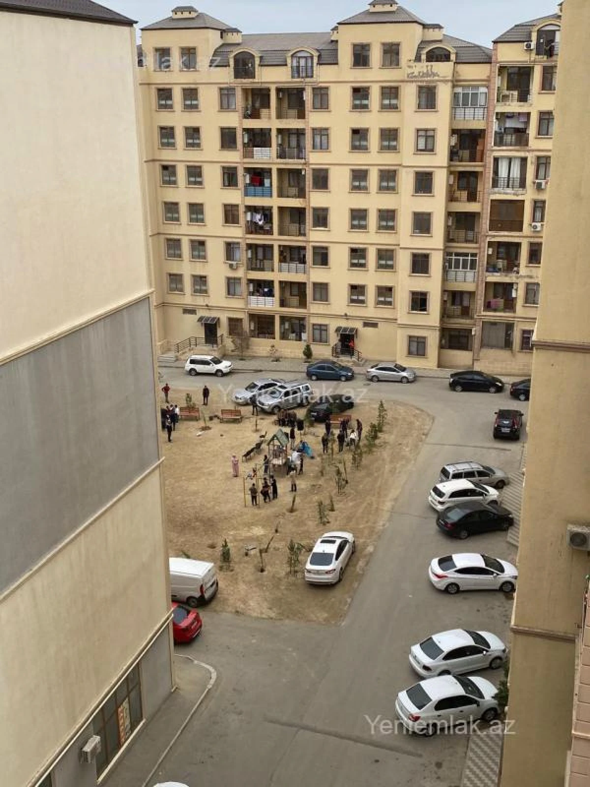 Satılır 2 otaqlı yeni tikili 70 m²