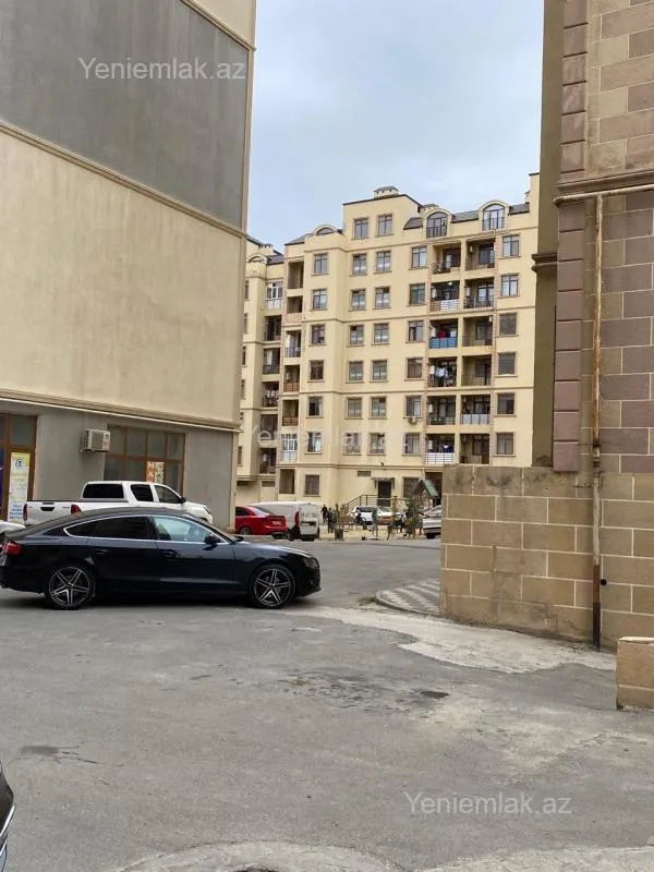 Satılır 2 otaqlı yeni tikili 70 m²