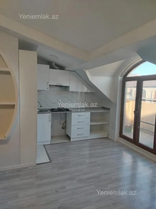 Satılır 2 otaqlı yeni tikili 70 m²