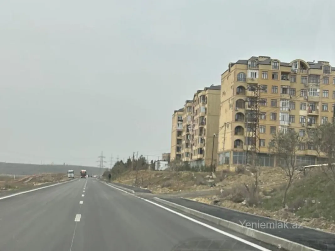 Satılır 2 otaqlı yeni tikili 70 m²