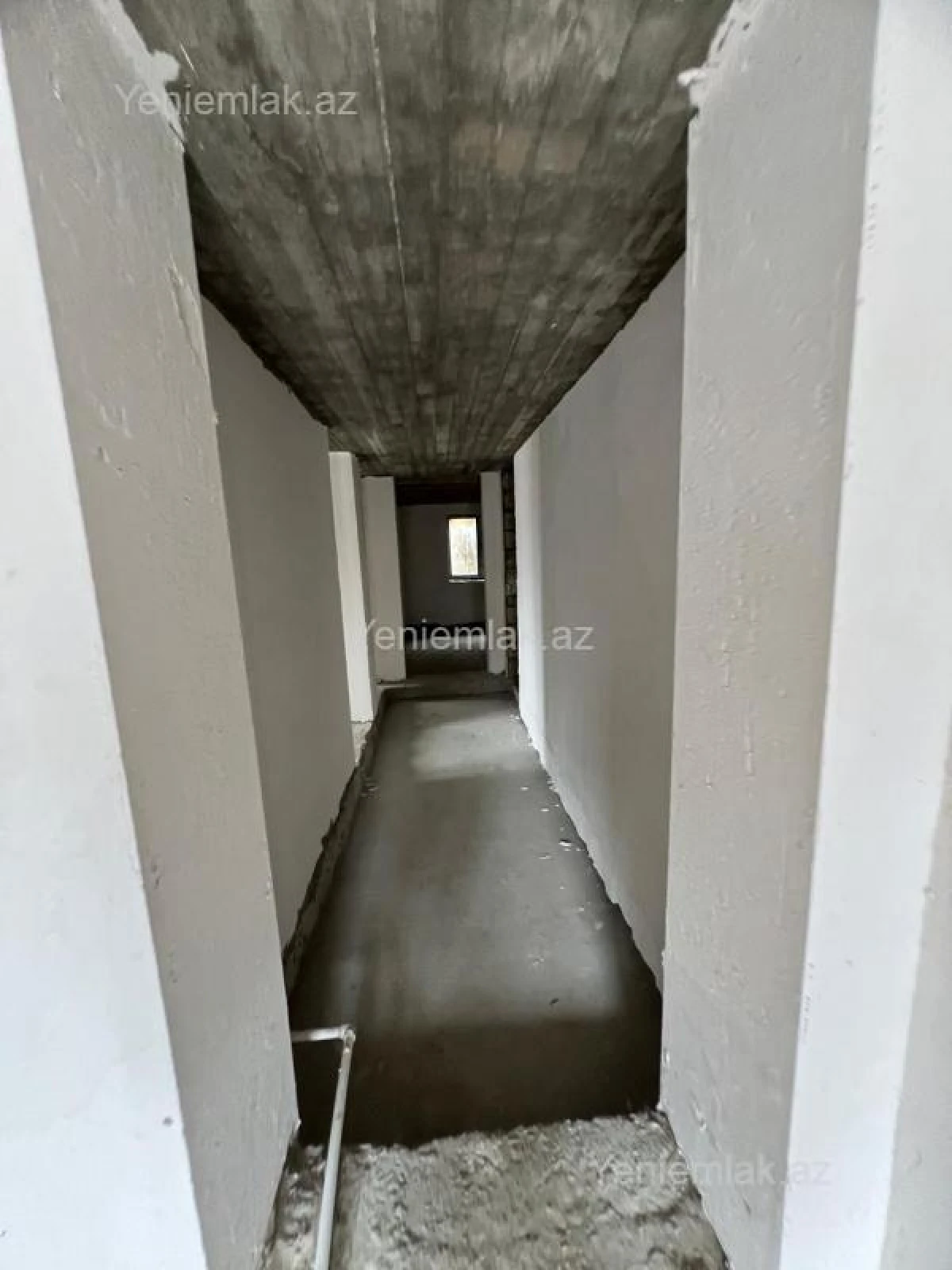 Satılır 6 otaqlı həyət evi 200 m²