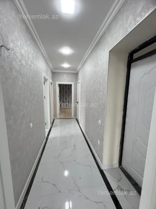 Satılır 6 otaqlı həyət evi 200 m²