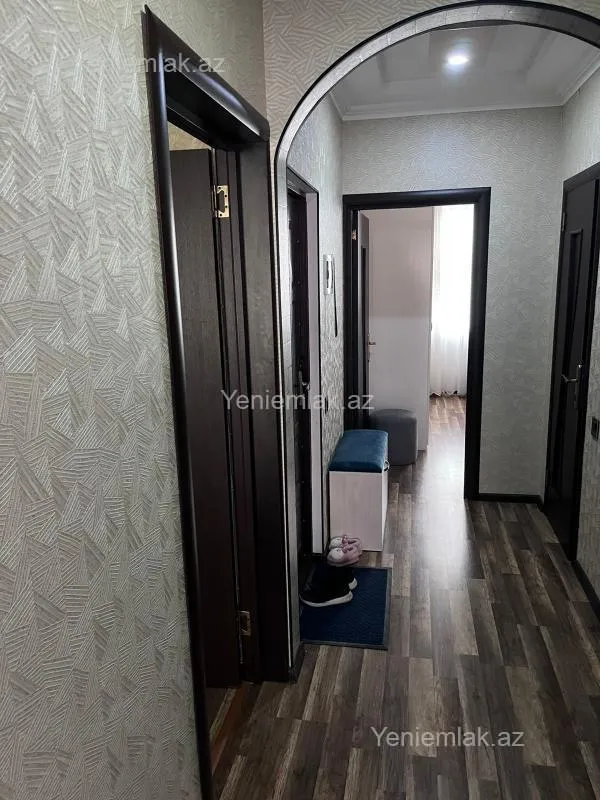 Satılır 2 otaqlı köhnə tikili 60 m²