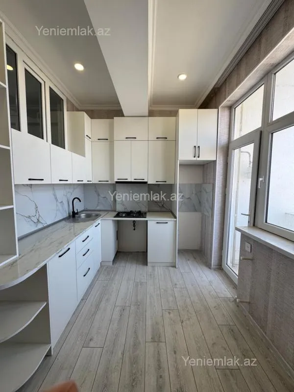 Satılır 3 otaqlı yeni tikili 68 m²