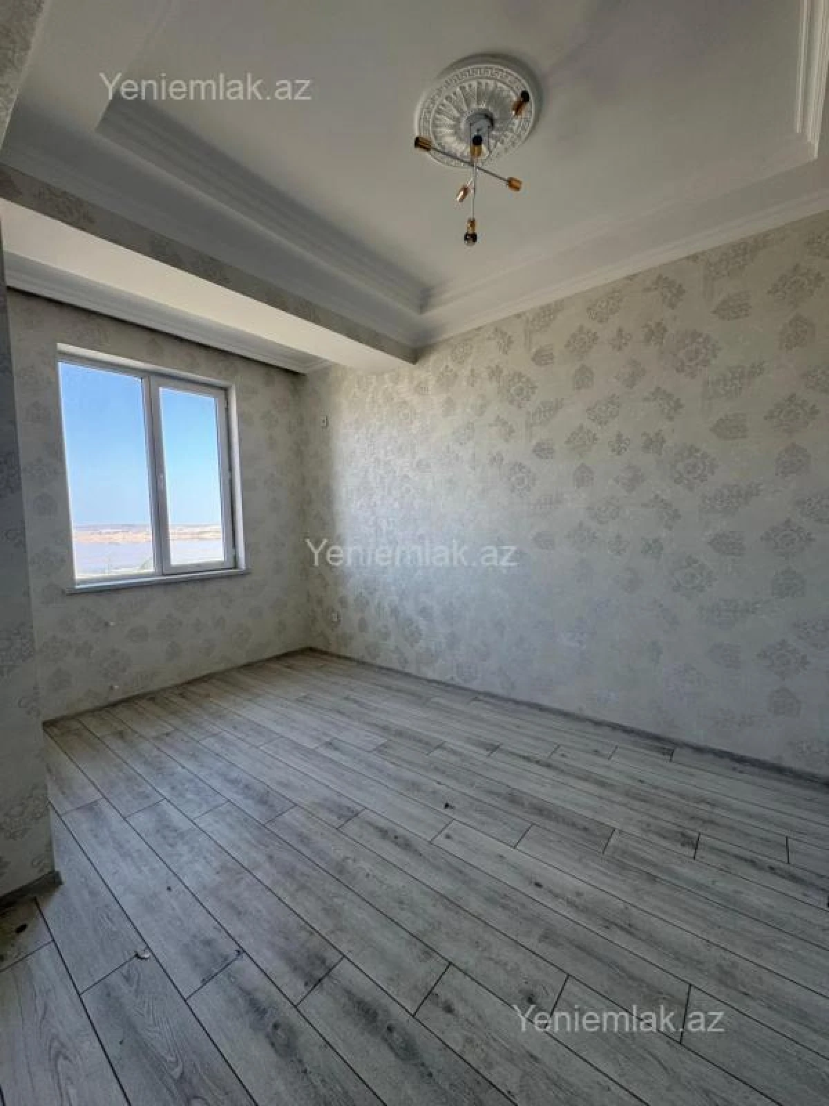 Satılır 3 otaqlı yeni tikili 68 m²