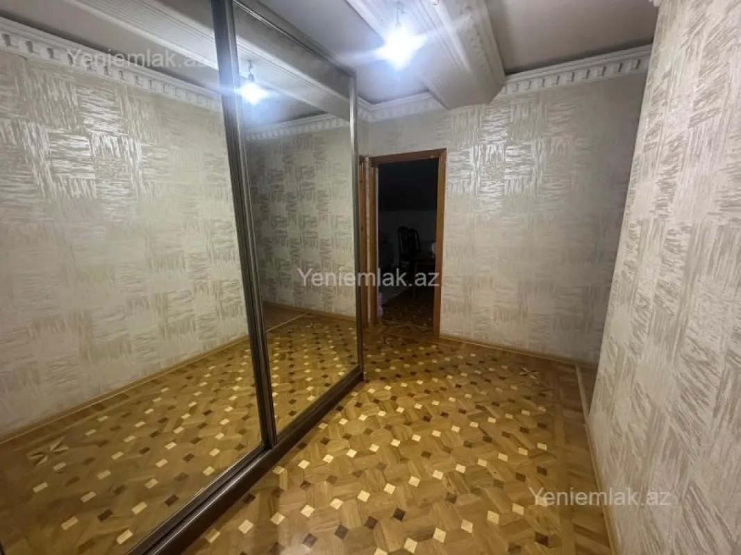 Satılır 3 otaqlı köhnə tikili 60 m²