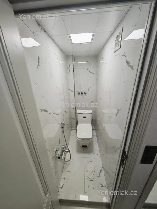 Satılır 3 otaqlı köhnə tikili 76 m²