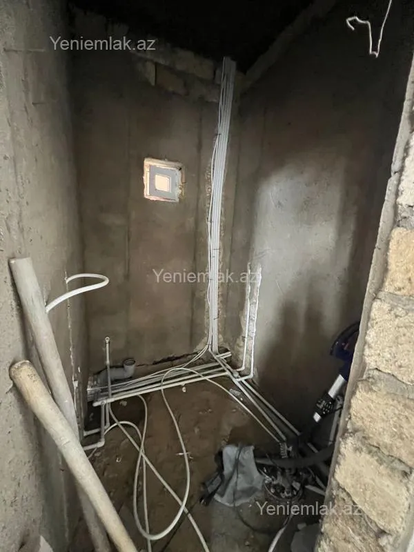 Satılır 4 otaqlı həyət evi 190 m²