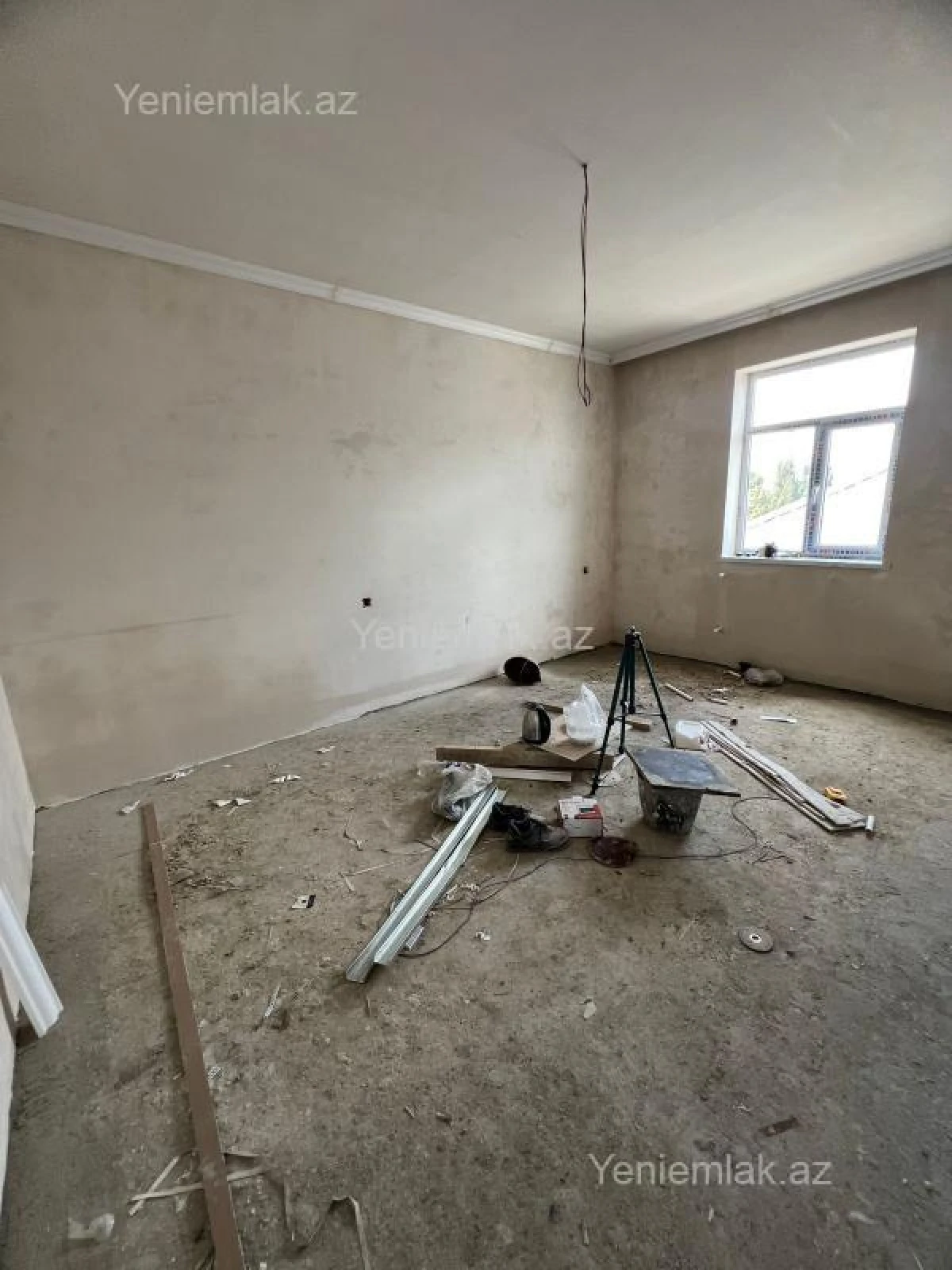 Satılır 4 otaqlı həyət evi 190 m²