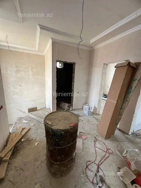 Satılır 4 otaqlı həyət evi 190 m²