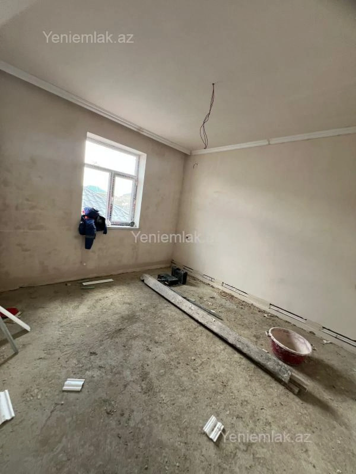 Satılır 4 otaqlı həyət evi 190 m²