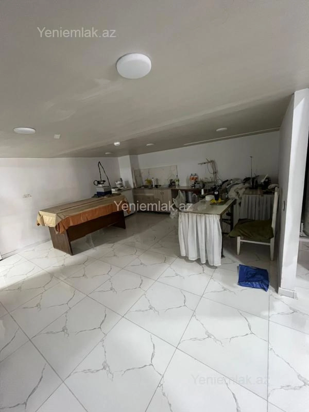 Satılır 1 otaqlı obyekt 98 m²