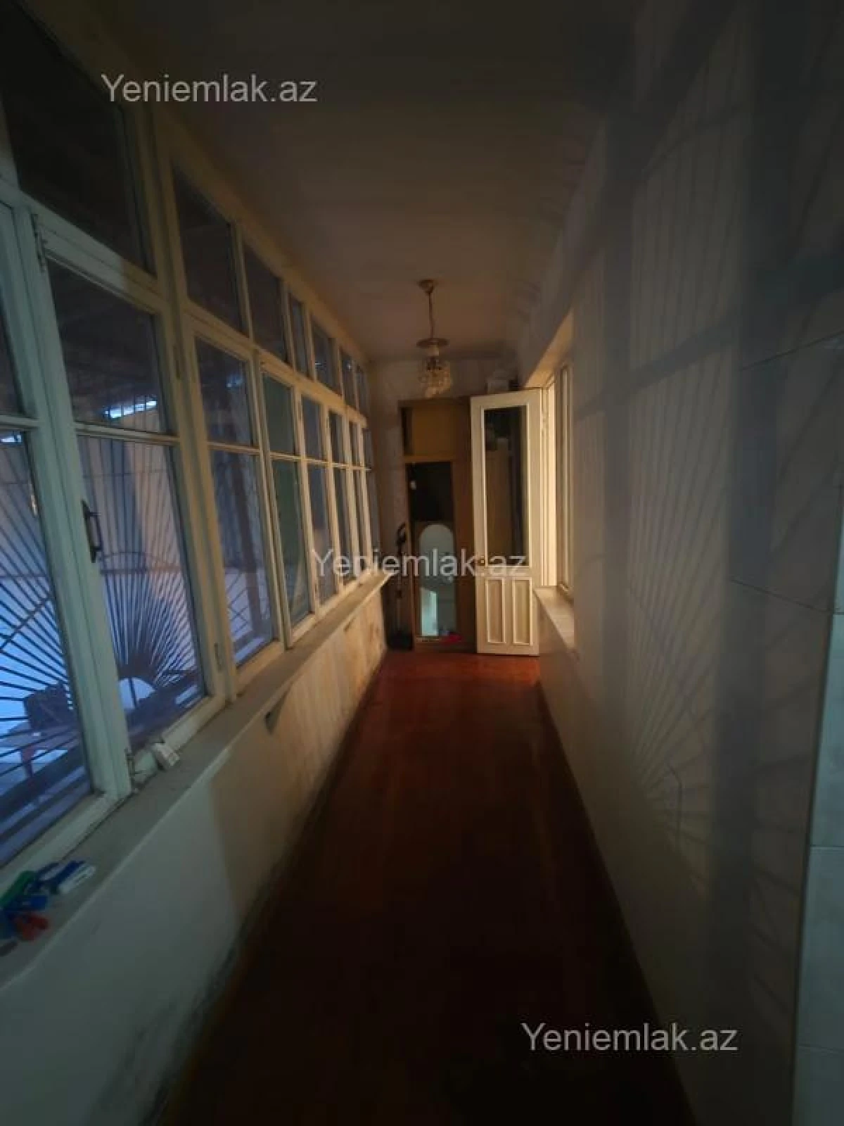 Satılır 3 otaqlı köhnə tikili 70 m²