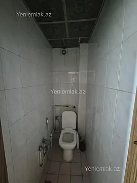 Satılır 3 otaqlı köhnə tikili 70 m²