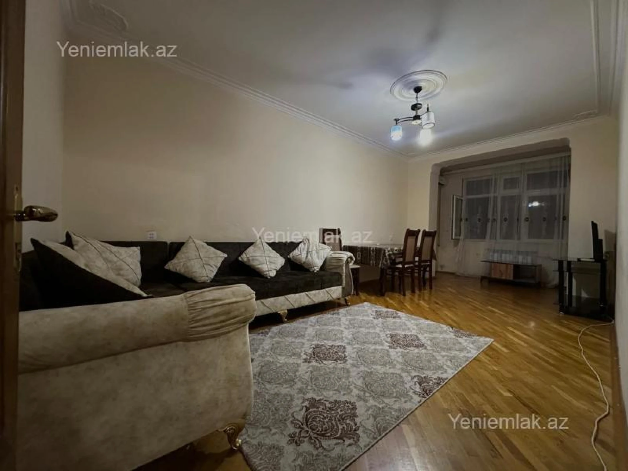 Satılır 3 otaqlı köhnə tikili 76 m²