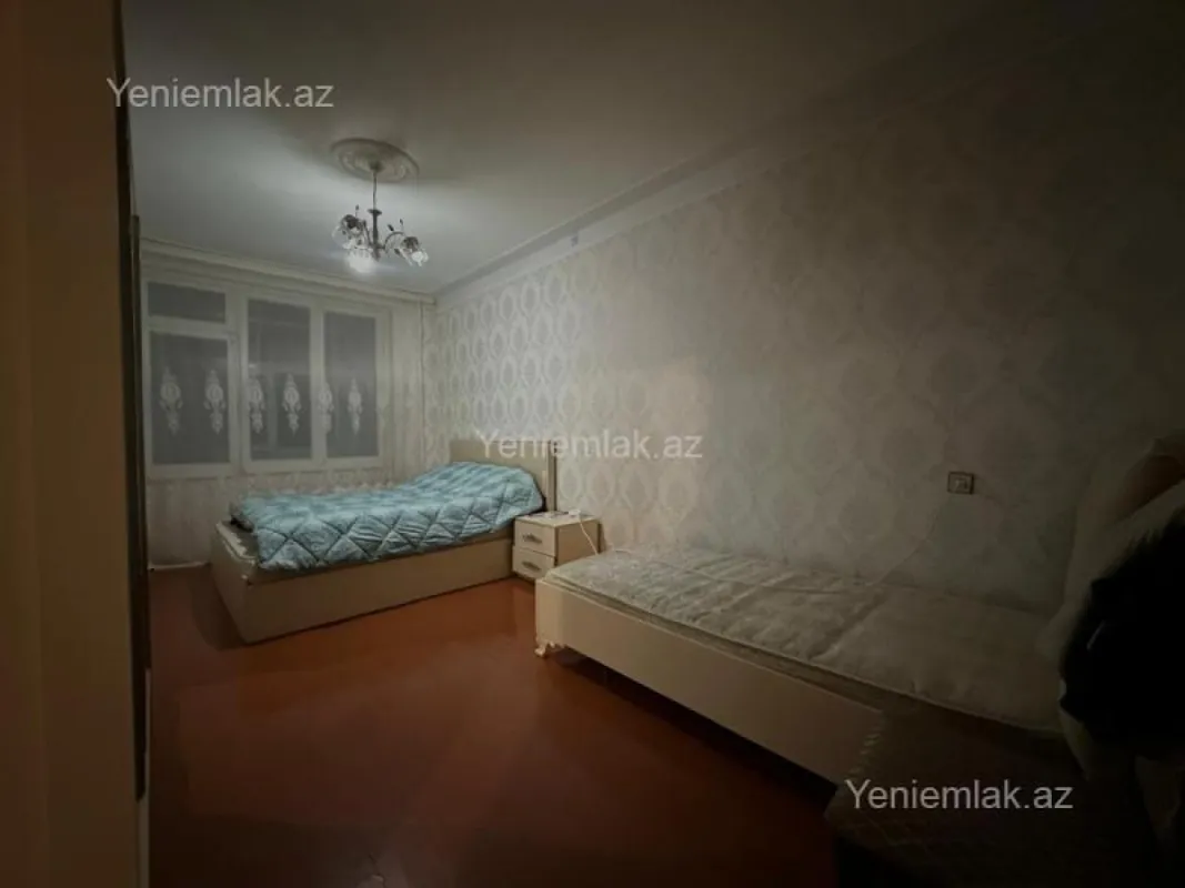 Satılır 3 otaqlı köhnə tikili 76 m²