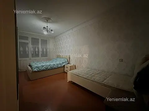 Satılır 3 otaqlı köhnə tikili 76 m²