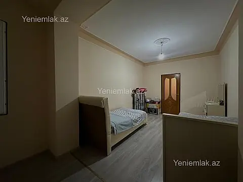 Satılır 3 otaqlı köhnə tikili 76 m²