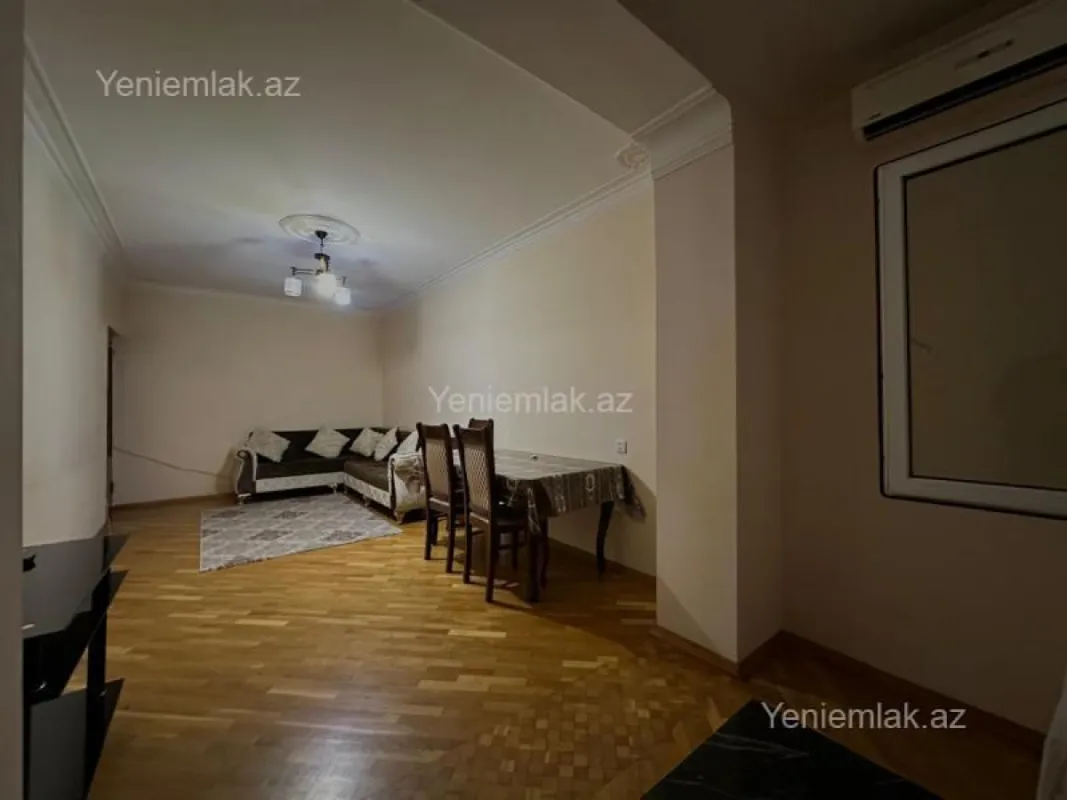 Satılır 3 otaqlı köhnə tikili 76 m²