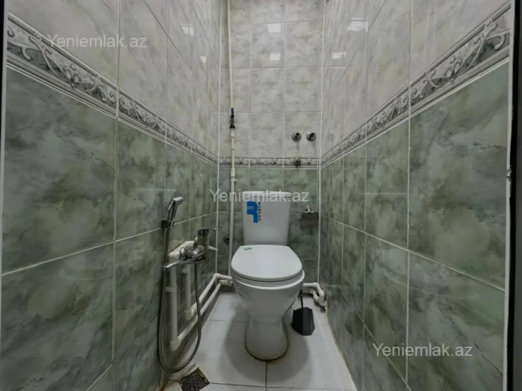 Satılır 3 otaqlı köhnə tikili 76 m²